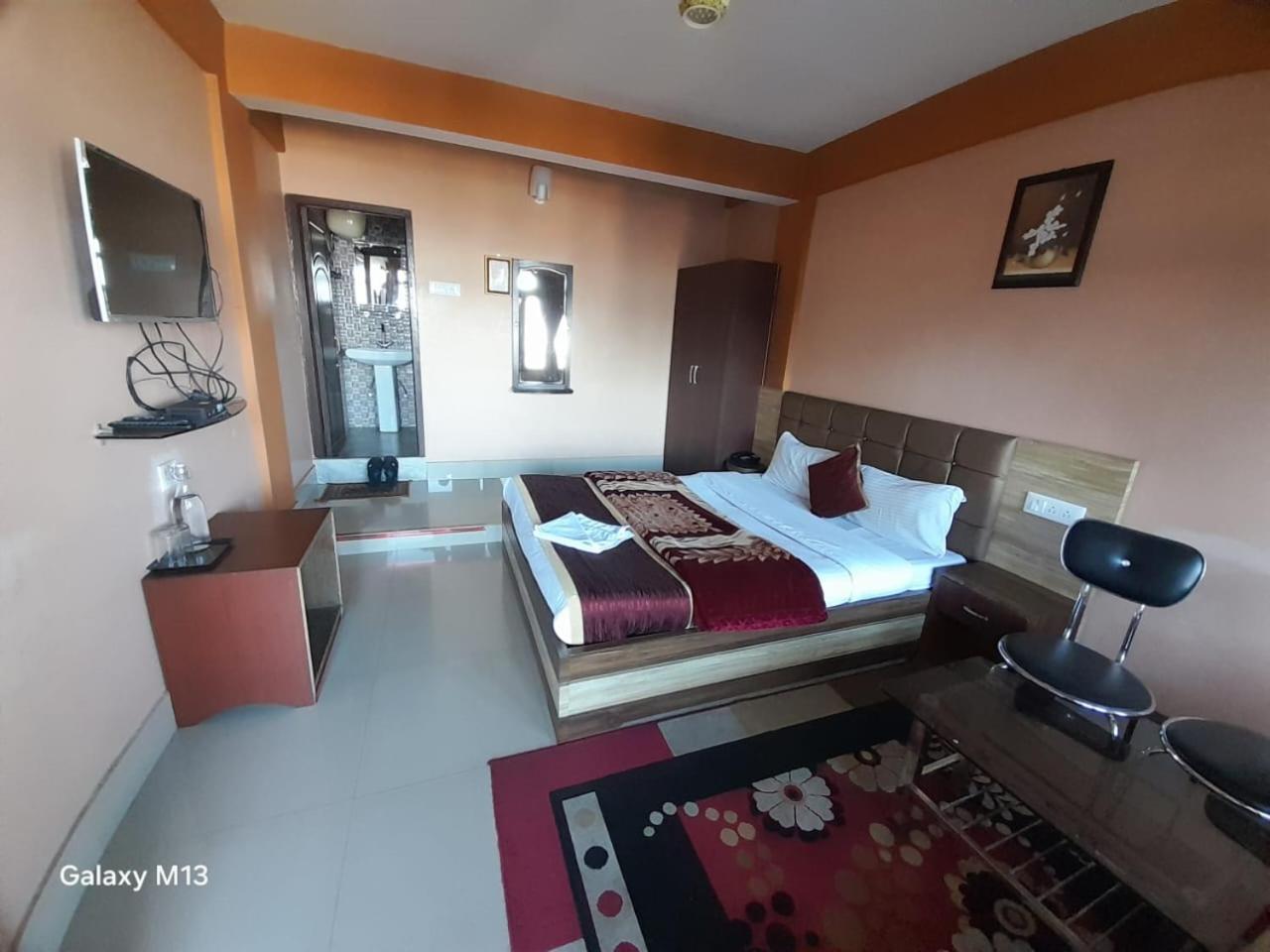 Hotel Jaswin Shanti Priya Darjeeling  Exterior foto